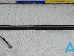 32357572 - Б/У Амортизатор крышки багажника на VOLVO XC60 ll 2.0 B5