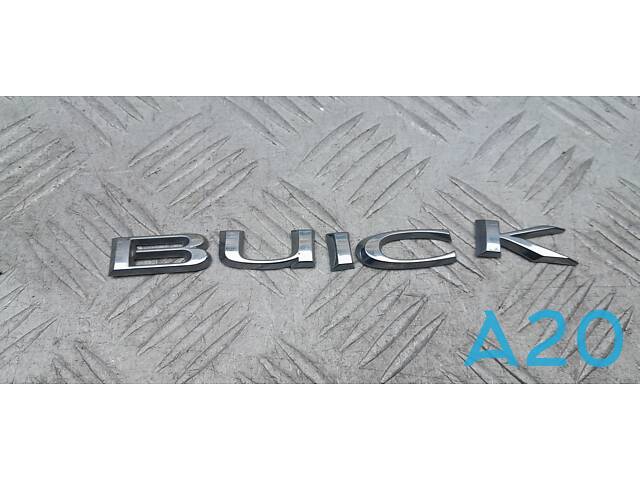 39123812 - Б/У Значок крышки багажника на BUICK ENVISION 2.5