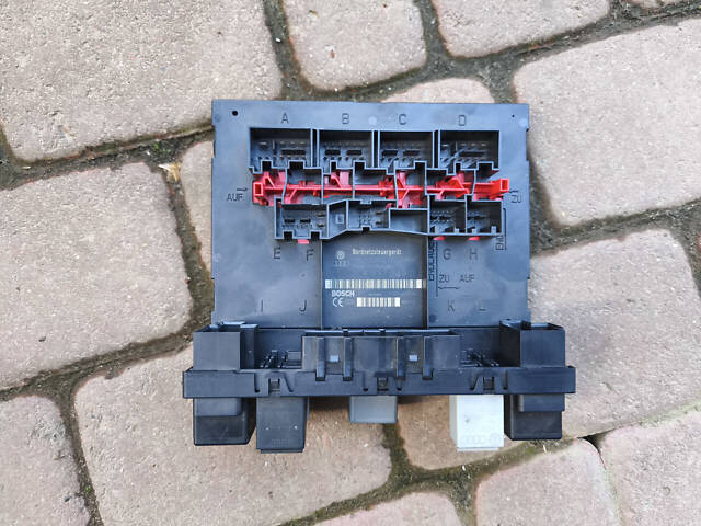 3C8937049D VAG блок комфорту для Volkswagen Caddy Touran 2004-2010 - Фото 1