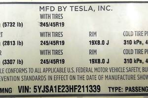 4 Етикетка (лейба, наклейка) основна з виробничою інформацією Tesla model S REST 75 D 1462927-00-C