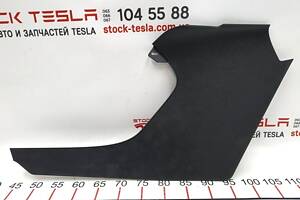 4 Облицовка центральной консоли правая передняя Tesla S, model S REST 1008244-98-I