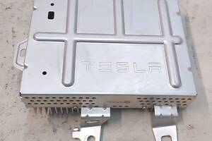 4 Підсилювач аудіо системи Tesla Model Y 1507152-00-A