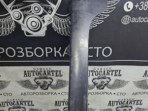 4f9853860 Бокова накладка поріг права Audi 6c6