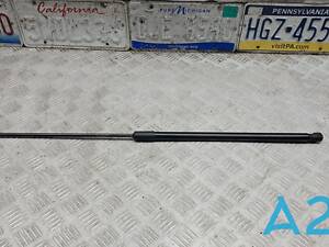 4M0823359B - Б/У Амортизатор капота на AUDI Q7 (4M) 3.0 TFSI quattro