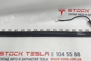 5 Амортизатор крышки багажника левый (электрический) некондиция Tesla model X 1065664-00-B