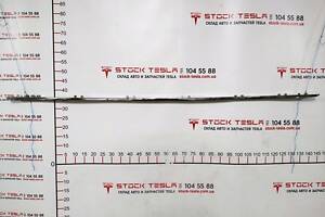 5 Молдинг накладки порога левого (пластик хром) Tesla model S, model S REST 1024575-00-E