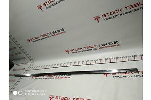 5 Молдинг накладки порога левого метал RWD Tesla model S 1007309-00-C