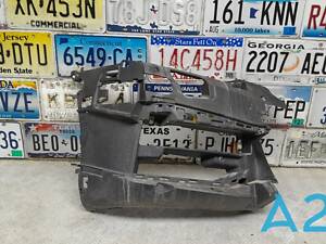 51118064968 - Б/У Кронштейн бампера на BMW 5 (G30) xDrive 530 i