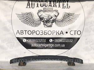 51127033712 Усилитель бампера передний BMW E e90