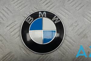 51147376339 - Б/У Значок капота на BMW X5 (F15, F85) xDrive 35 i