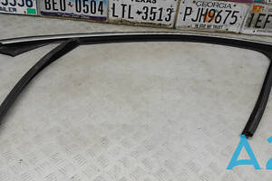 51337362237 - Б/У Направляющая стекла двери на BMW X1 (F48) sDrive 28 i