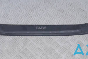 51472990843 - Б/У Накладка порога на BMW X1 (E84) xDrive 28 i