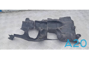 51757185170 - Б/У Кожух рулевой колонки на BMW 7 (F01, F02, F03, F04) 740 i (є тріщина)