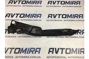 Кронштейн накладка правого крила 5386605020RH Тойота Авенсіс Toyota Avensis T25 2003-2008