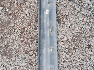 5la854940 молдинг переднее правой двери Skoda Enyaq