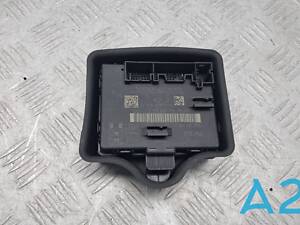 5Q0959595K - Б/У Блок управления дверью на AUDI Q3 (F3) 2.0