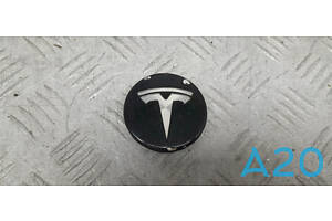 600587900A - Б/В Заглушка диску на TESLA MODEL X 75D AWD