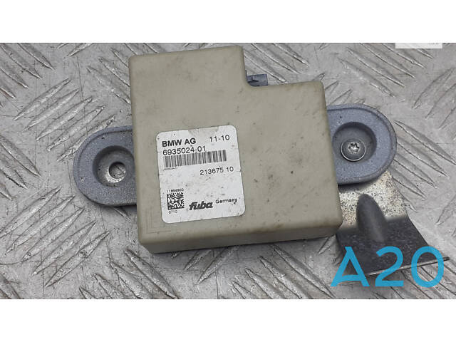 61356935024 - Б/У Блок управления антенной на BMW X5 (E70) xDrive 35 i