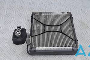 64116827060 - Б/У Радиатор испарителя кондиционера на BMW X2 (F39) xDrive 28 i