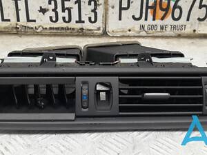 64229166885 - Б/У Воздуховод торпедо центральный на BMW 5 (F10) 535 i (відсутній фрагмент)