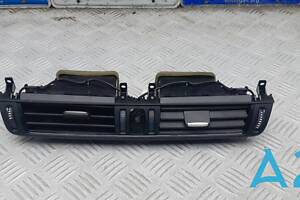 64229252648 - Б/У Воздуховод торпедо центральный на BMW X5 (F15, F85) xDrive 35 i