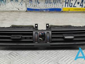 64229252648 - Б/У Воздуховод торпедо центральный на BMW X6 (F16) 3.0 SDrive35i (відсутній фрагмент)