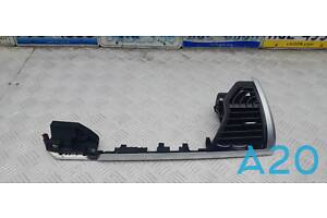 64229384395 - Б/У Воздуховод торпедо на BMW X3 (G01) xDrive 30 i