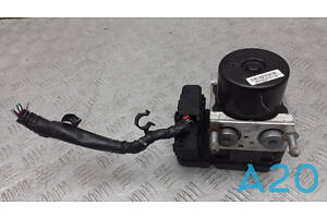 68067060AA - Б/В Блок керування ABS на JEEP COMPASS (MK49) 2.4 4x4