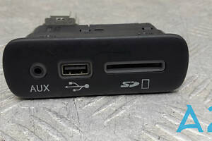 68206384AC - Б/У Блок USB на DODGE CHARGER 3.6 Flexfuel