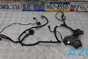 68269137AA - Б/В Електропроводка двері на JEEP CHEROKEE (KL) 3.2 V6 4x4