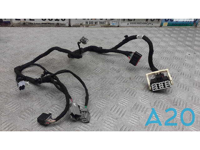 68269362AA - Б/У Электропроводка консоли на JEEP CHEROKEE (KL) 3.2 V6 4x4