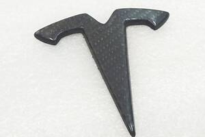 7 Эмблема 'Т' крышки багажника CARBON Tesla Model 3 1494950-00-A