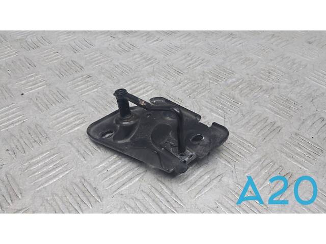 80A823185C - Б/У Скоба замка капота на AUDI Q5 (FY) SQ5 - Фото 2