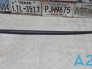 80A854327B9B9 - Б/У Молдинг лобового стекла на AUDI Q5 (FY) SQ5