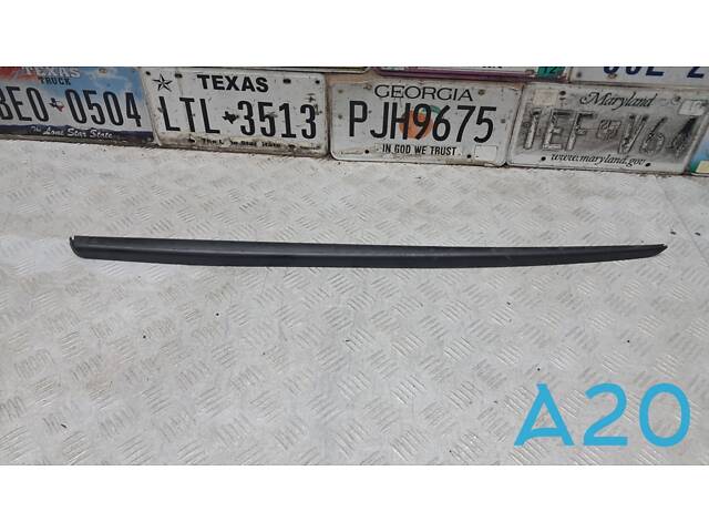 80A854327B9B9 - Б/У Молдинг лобового стекла на AUDI Q5 (FY) SQ5 - Фото 1