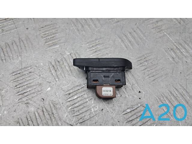 80C9621085PR - Б/У Кнопка блокировки центрального замка на AUDI Q5 (FY) SQ5 - Фото 2