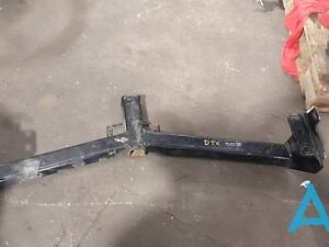 82213349AD - Б/У Фаркоп на JEEP CHEROKEE (KL) 2.4