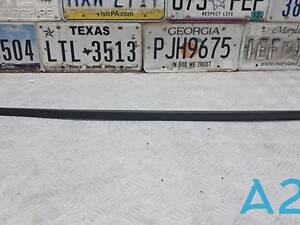 83A854328C9B9 - Б/У Молдинг лобового стекла на AUDI Q3 (F3) 2.0