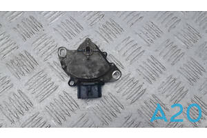 8454007010 - Б/У Датчик селектора АКПП на TOYOTA RAV 4 IV 2.5 4WD