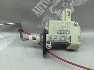 8e0862153a Привід лючка бензобака 2 контакти Audi A4 B7