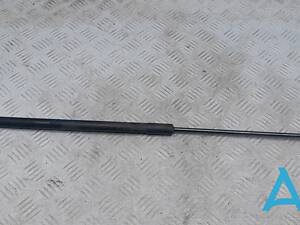 8V0823359A - Б/У Амортизатор капота на AUDI A3 (8V1, 8VK) 1.8 (тріщина на заглушці)