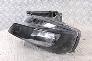 8V0941700B Фара противотуманная правая Audi A3 8V 2012-