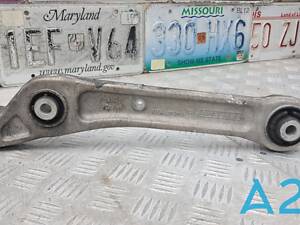 8W0407152C - Б/У Рычаг на AUDI A4 (B9) 2.0 Allroad
