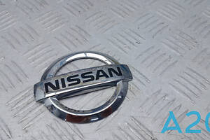 908905AA0A - Б/В Значок кришки багажника на NISSAN MURANO III (Z52_) 3.5 V6 ALL MODE 4x4-i
