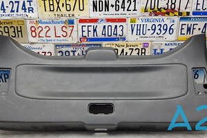 909013KA0A - Б/У Обшивка крышки багажника на NISSAN PATHFINDER IV (R52) 3.5 (Сломан крепеж)