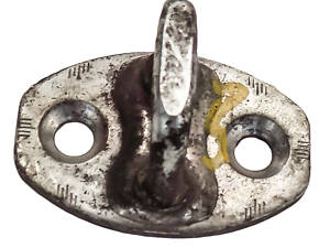 A0007200204 Ответная часть замка двери передней Mercedes-Benz Vito W639 03-14 (A0007200204)