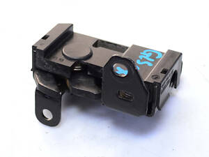 A2048800260 Замок капота 2 пина Mercedes-Benz E-Class W212 09-16, Mercedes-Benz E-Class W207 09-16, Mercedes-Benz C-Clas