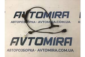 Датчик ABS задний левый Toyota Avensis T25 2003-2008 8826621100