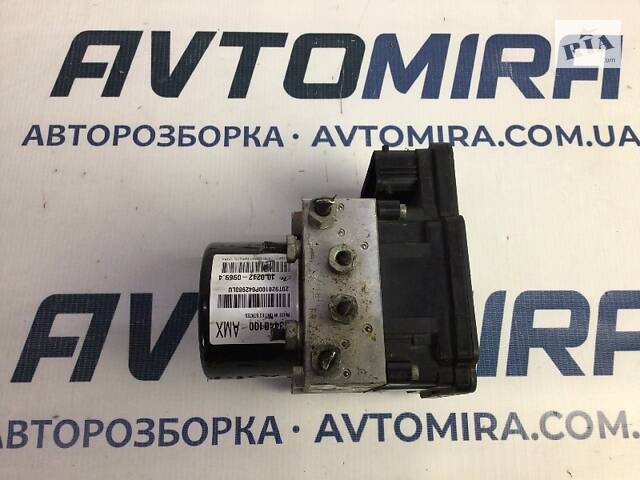 Блок управления ABS Opel Astra J 2009-2015 13440100