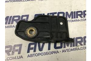 Кронштейн блоку ABS Opel Zafira B 2005-2011 13214941